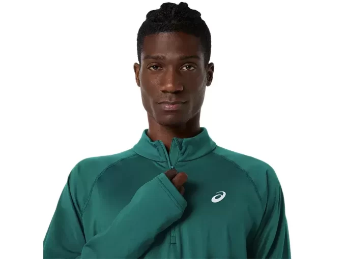 BLUSA ESPORTIVA DE INVERNO COM ZÍPER DE MEIO PASSO BLUSA ESPORTIVA DE INVERNO COM ZÍPER DE MEIO PASSO