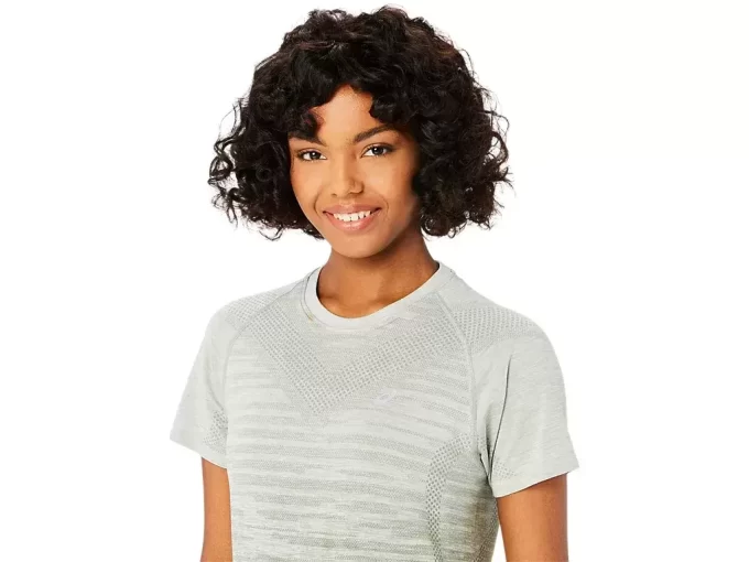 Blusa feminina de manga curta sem costura Blusa feminina de manga curta sem costura