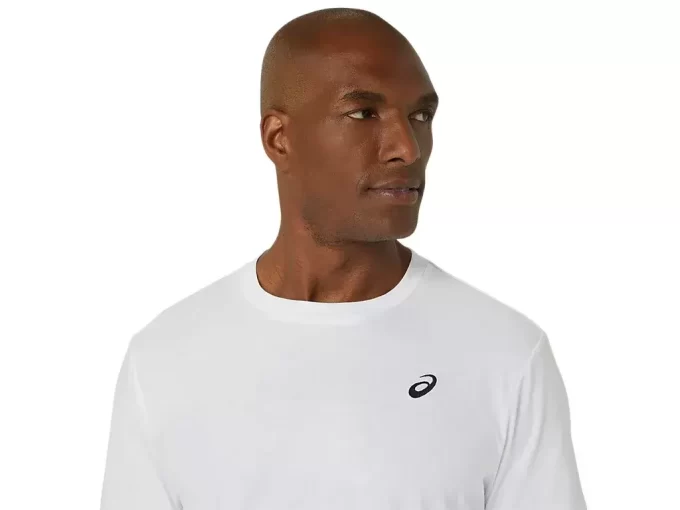 Camiseta ASICS com bordado espiral