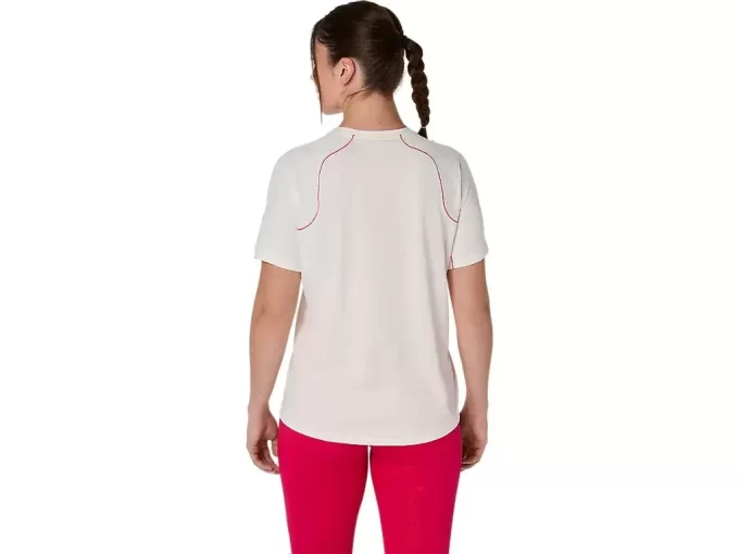 CAMISETA DE MANGA CURTA COM ESTAMPA DE JOGO POR TODA PARTE CAMISETA DE MANGA CURTA COM ESTAMPA DE JOGO POR TODA PARTE