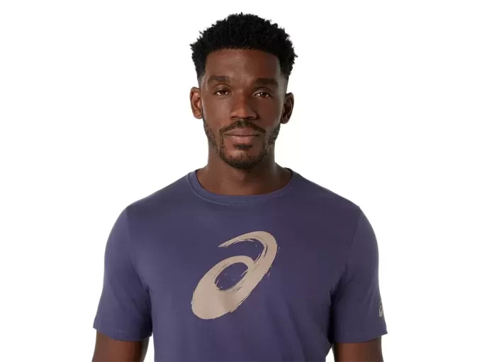 CAMISETA DE MANGA CURTA COM ESTAMPA DE PINCEL CAMISETA DE MANGA CURTA COM ESTAMPA DE PINCEL