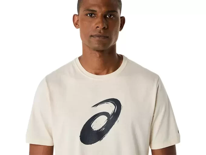 CAMISETA DE MANGA CURTA COM ESTAMPA DE PINCEL CAMISETA DE MANGA CURTA COM ESTAMPA DE PINCEL