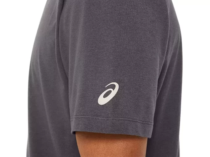 CAMISETA DE MANGA CURTA COM ESTAMPA DE PINCEL CAMISETA DE MANGA CURTA COM ESTAMPA DE PINCEL