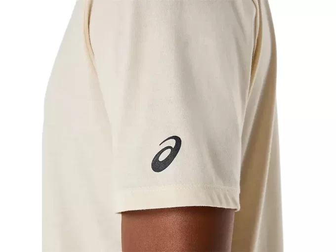 CAMISETA DE MANGA CURTA COM ESTAMPA DE PINCEL CAMISETA DE MANGA CURTA COM ESTAMPA DE PINCEL