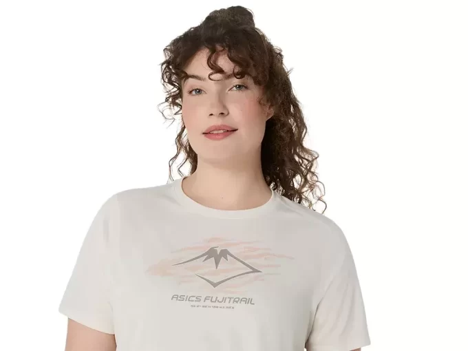 CAMISETA DE MANGA CURTA COM LOGOTIPO DA FUJITRAIL CAMISETA DE MANGA CURTA COM LOGOTIPO DA FUJITRAIL