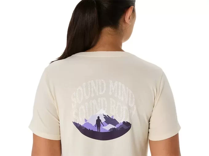 CAMISETA FEMININA ASICS NATURE DE MANGA CURTA COM DECOTE EM V CAMISETA FEMININA ASICS NATURE DE MANGA CURTA COM DECOTE EM V