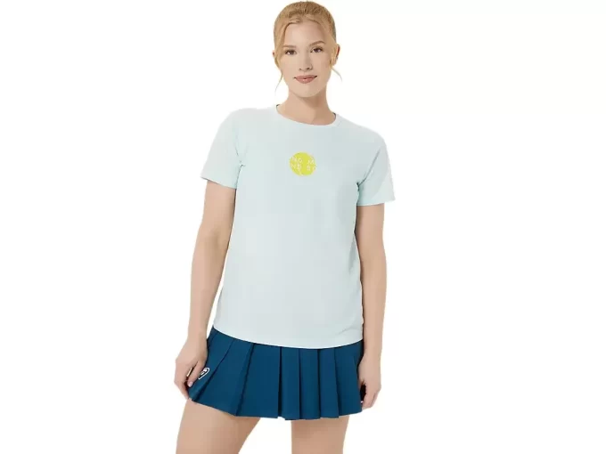 CAMISETA FEMININA CLÁSSICA COM ESTAMPA GRÁFICA