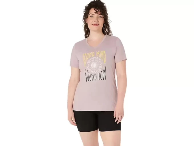 CAMISETA FEMININA COM DECOTE EM V E ESTAMPA DE GIRASSOL CAMISETA FEMININA COM DECOTE EM V E ESTAMPA DE GIRASSOL