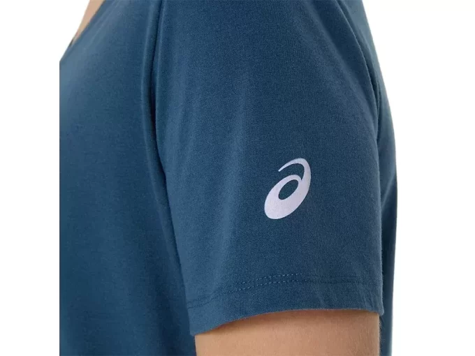 CAMISETA FEMININA COM DECOTE EM V E ESTAMPA DE GIRASSOL CAMISETA FEMININA COM DECOTE EM V E ESTAMPA DE GIRASSOL