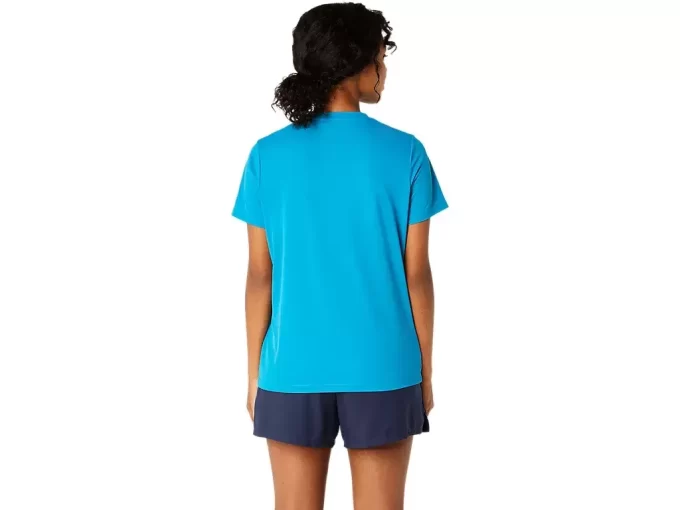 CAMISETA FEMININA COM ESTAMPA DE TÊNIS CAMISETA FEMININA COM ESTAMPA DE TÊNIS