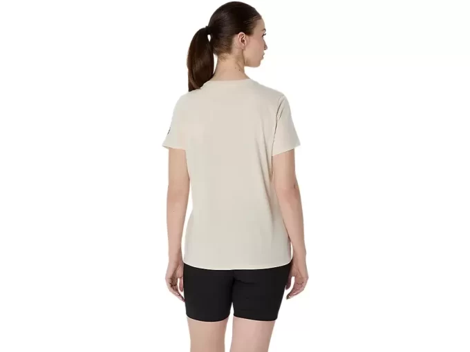 CAMISETA FEMININA DE MANGA CURTA COM DECOTE EM V EST 1977 CAMISETA FEMININA DE MANGA CURTA COM DECOTE EM V EST 1977