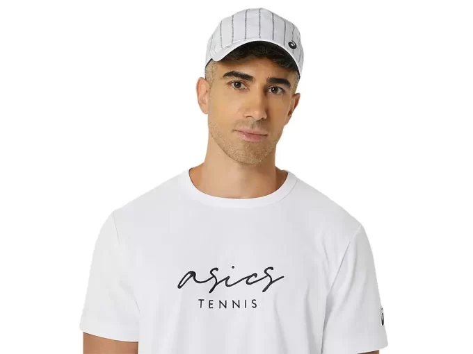 CAMISETA MASCULINA CLÁSSICA COM ESTAMPA GRÁFICA CAMISETA MASCULINA CLÁSSICA COM ESTAMPA GRÁFICA