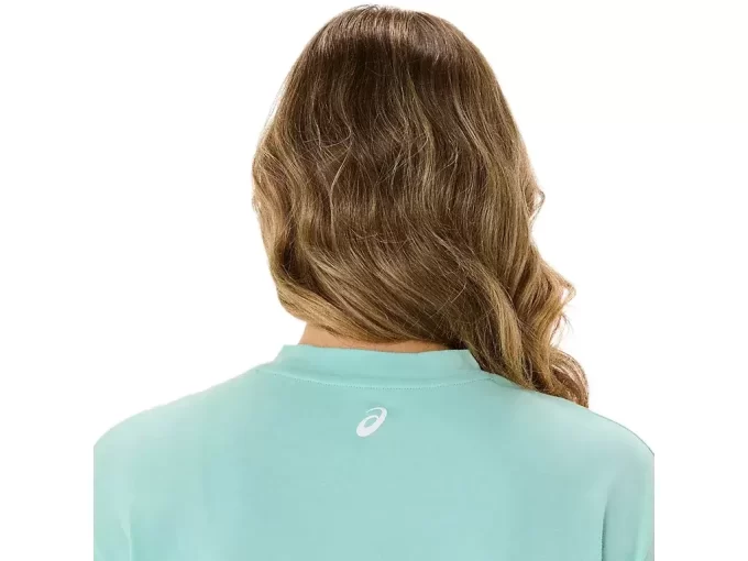 Camiseta Relaxada com Estampa Espiral Asics para Treino Camiseta Relaxada com Estampa Espiral Asics para Treino