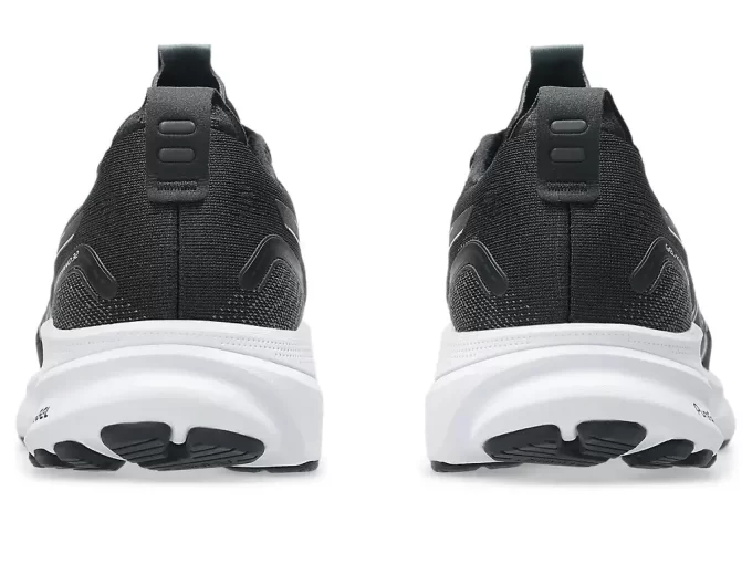 ESCOLA DE 32 ANOS GEL-KAYANO ESCOLA DE 32 ANOS GEL-KAYANO