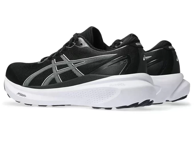 GEL-KAYANO 30 TESTADO EM ESTRADAS ESTREITAS GEL-KAYANO 30 TESTADO EM ESTRADAS ESTREITAS