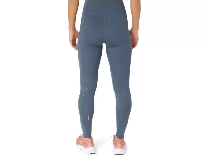 NAGINO CORRE APERTO NAGINO CORRE APERTO