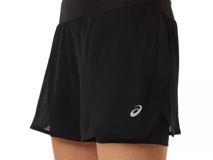 Short feminino Ventilate 2 em 1 de 8,9 cm Short feminino Ventilate 2 em 1 de 8,9 cm