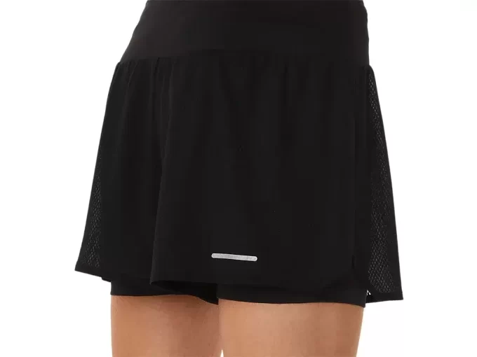 Short feminino Ventilate 2 em 1 de 8,9 cm Short feminino Ventilate 2 em 1 de 8,9 cm